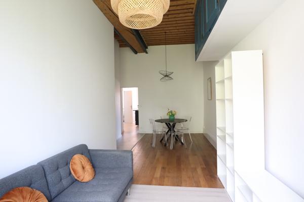 T2 - 48 m² - place de la croix-rousse