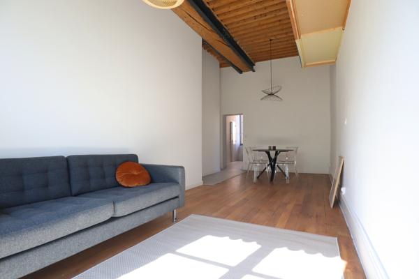 T2 - 48 m² - place de la croix-rousse