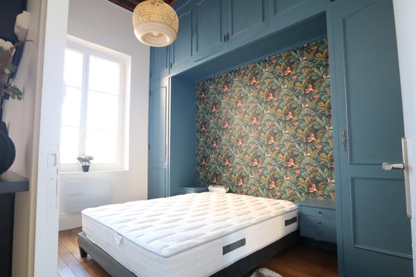 T2 - 48 m² - place de la croix-rousse