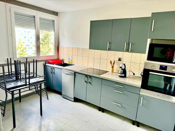 Appartement à SAINT-ETIENNE, 42100 - 2 pièces 54m²