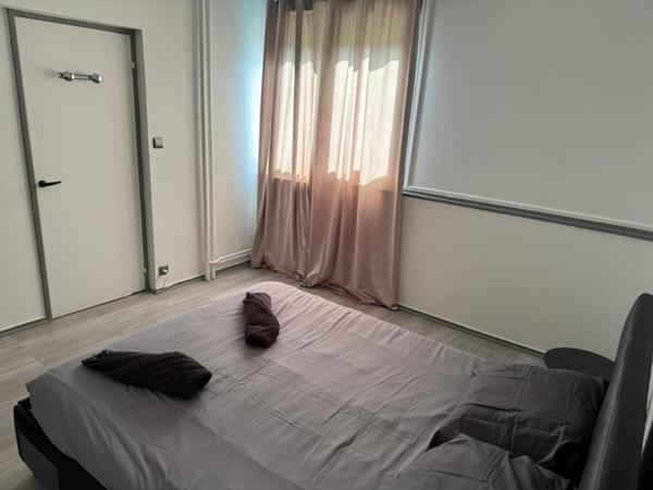 Appartement à SAINT-ETIENNE, 42100 - 2 pièces 54m²