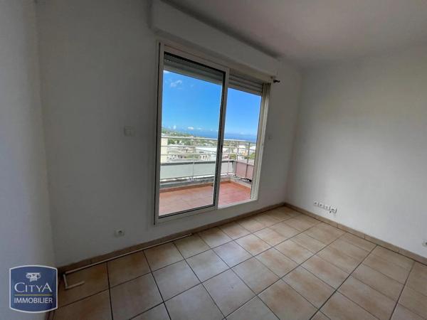Appartement à louer 1 pièce 18.5m² Le Tampon (97430)