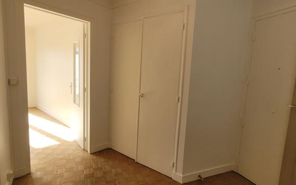 Appartement à louer    2 pièces • 47,07 m2 Issy-les-Moulineaux