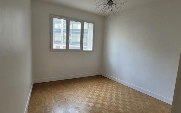 Appartement à louer    2 pièces • 47,07 m2 Issy-les-Moulineaux