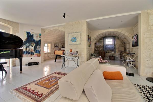 ANGOULÊME - MAISON DE MAÎTRE