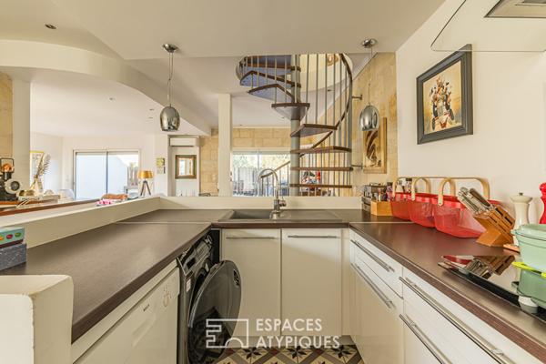 Maison de charme avec terrasse et stationnement