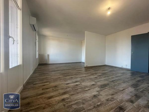 Appartement à louer 4 pièces 74.71m² Tarascon (13150)