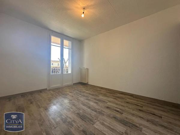 Appartement à louer 4 pièces 74.71m² Tarascon (13150)