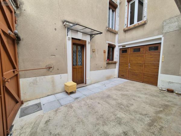 Maison de ville à vendre à Aÿ-Champagne dans la Marne (51160), ref : AYCTR