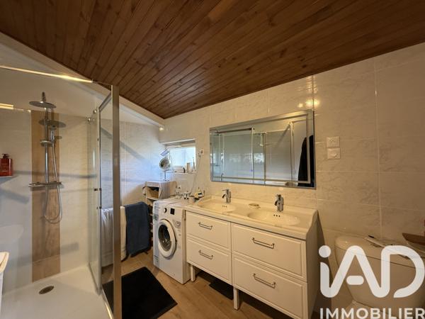 Maison à vendre 7 pièces 160 m² Saint-Germain-et-Mons