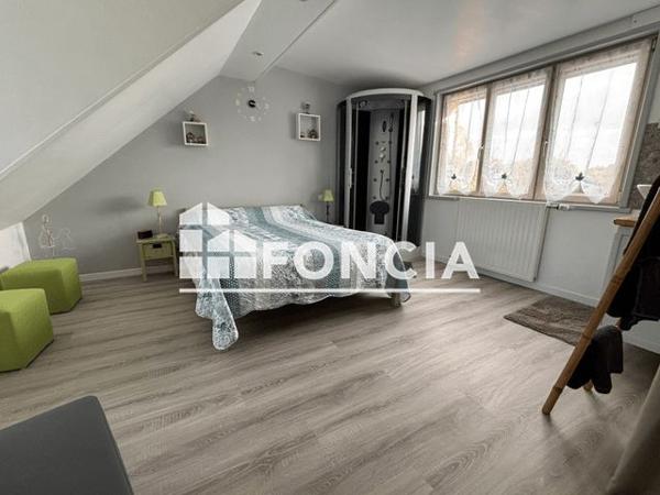 À vendre Maison 7 pièces 320 m² - Argentré 53210