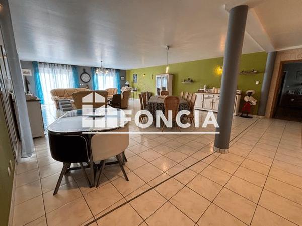 À vendre Maison 7 pièces 320 m² - Argentré 53210