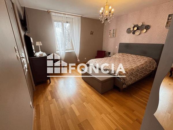 À vendre Maison 7 pièces 320 m² - Argentré 53210