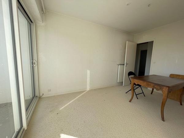 Appartement à vendre à Vannes 5 pièces 95 m² garage cave bus écoles commerces