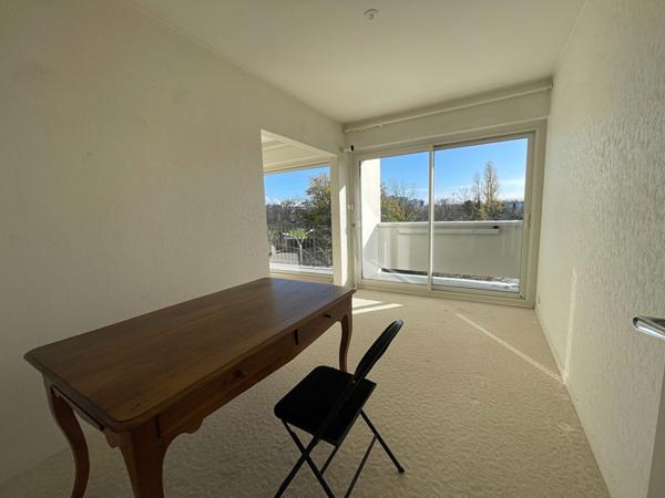 Appartement à vendre à Vannes 5 pièces 95 m² garage cave bus écoles commerces