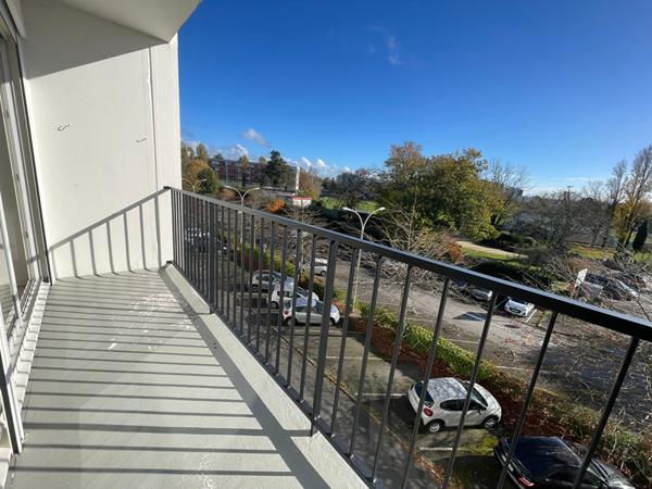 Appartement à vendre à Vannes 5 pièces 95 m² garage cave bus écoles commerces