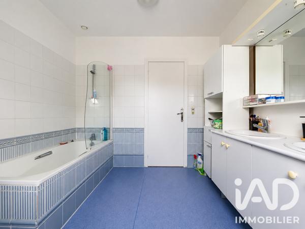 Maison à vendre 7 pièces 237 m² Elbeuf