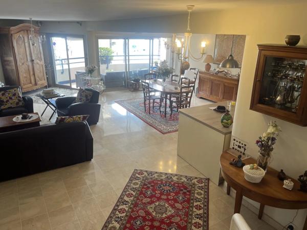 APPARTEMENT FRONT DE MER T3 LA CIOTAT