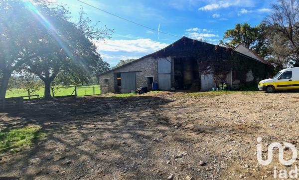 Ferme 7 pièces de 146 m² à Gramat (46500)