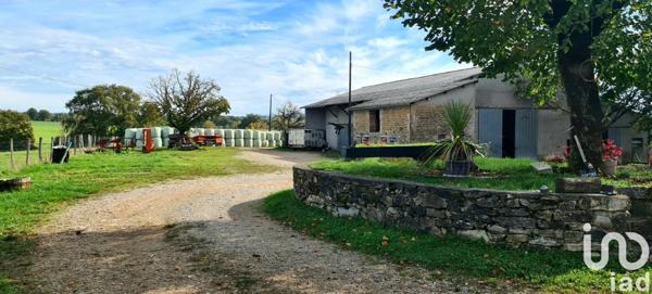 Ferme 7 pièces de 146 m² à Gramat (46500)