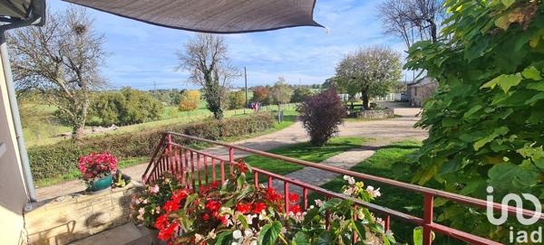 Ferme 7 pièces de 146 m² à Gramat (46500)