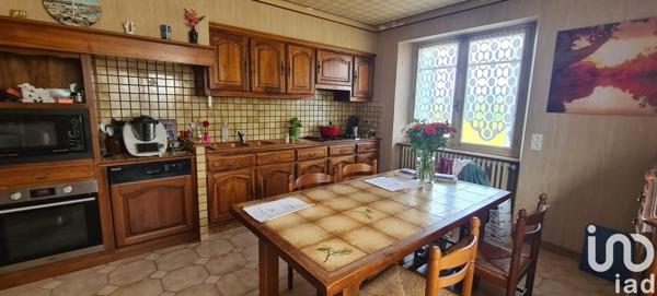 Ferme 7 pièces de 146 m² à Gramat (46500)