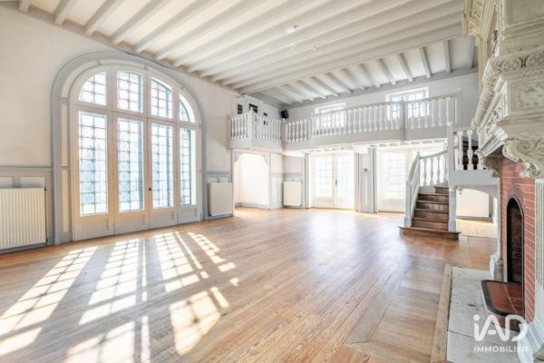 Maison à vendre 11 pièces 900 m² Vieux-Moulin