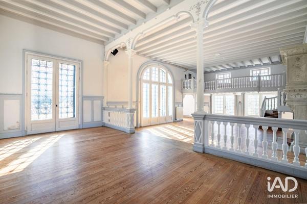 Maison à vendre 11 pièces 900 m² Vieux-Moulin