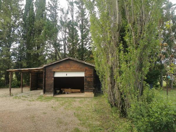 LORGUES VILLA T4 SUR 3220 m²