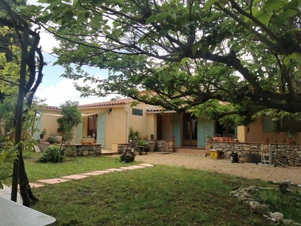 LORGUES VILLA T4 SUR 3220 m²