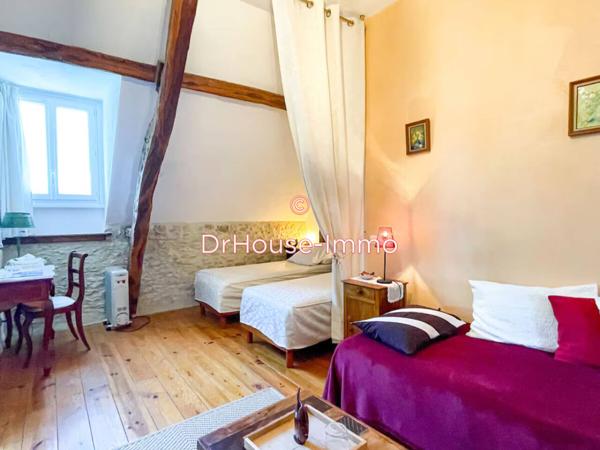 Maison à louer 8 pièces de 288 m²