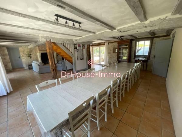 Maison à louer 8 pièces de 288 m²