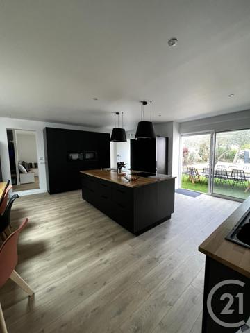 Maison à vendre  17 pièces - 435 m2 LA ROCHE SUR YON - 85