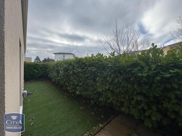 Appartement à louer 3 pièces 77.14m²