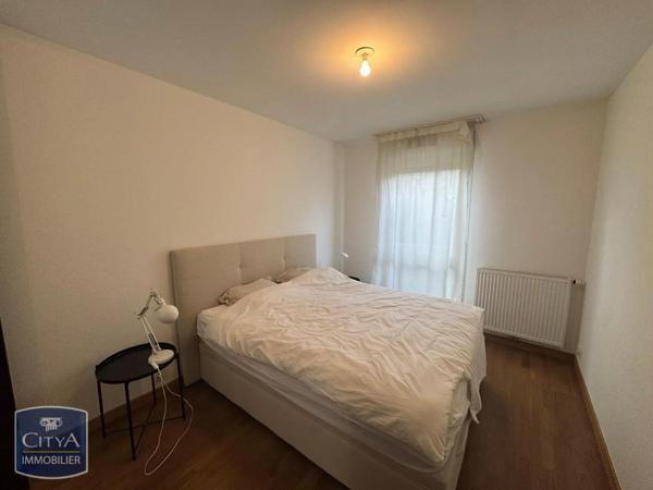 Appartement à louer 3 pièces 77.14m²