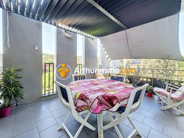 Vente                                                      Appartement
                        
                     3 pièces                      90 m2                     à Bourgoin-Jallieu