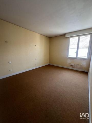 Immeuble à vendre 5 pièces 745 m² Dormans