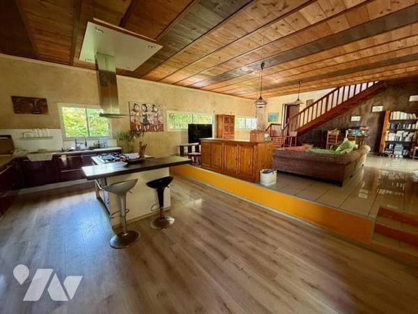 SAINT PAUL VILLELE MAISON T7 PISCINE JARDIN