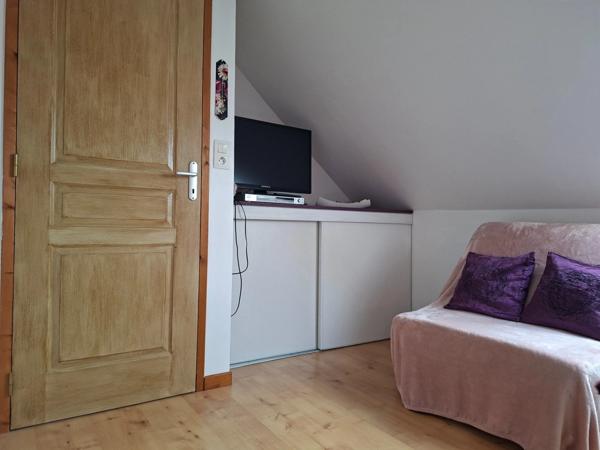 Maison 4 chambres secteur Mamers - SAint Longis, parfaitement entretenue, impasse calme, grand cellier et garage, jardin clos