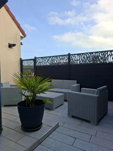 Maison 4 chambres secteur Mamers - SAint Longis, parfaitement entretenue, impasse calme, grand cellier et garage, jardin clos