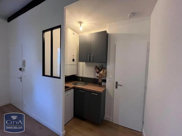 Appartement à louer 1 pièce 24.84m² Tours (37100)