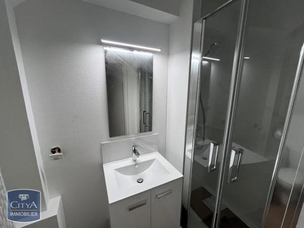 Appartement à louer 1 pièce 24.84m² Tours (37100)