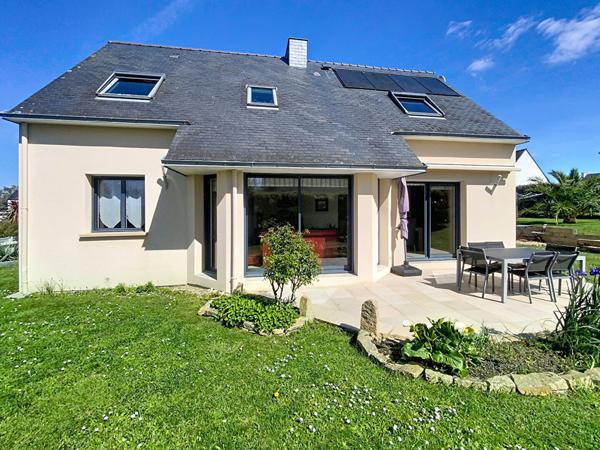 Concarneau Maison 133 m² - Plain pied -Jardin 712 m² DPE A - Calme - Proche mer
