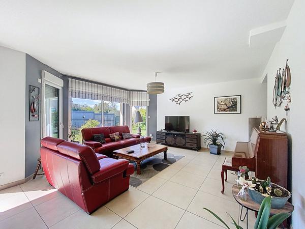 Concarneau Maison 133 m² - Plain pied -Jardin 712 m² DPE A - Calme - Proche mer