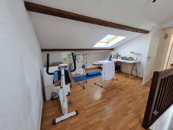 Appartement 5 pièces                                        - 42270 Saint-Priest-en-Jarez Réf : 13085