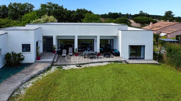 AU COEUR DE FONSORBES – Belle maison contemporaine de plain-pied sur 1 200 m² de terrain