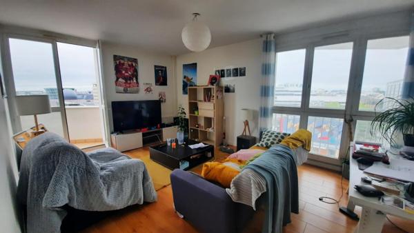 Appartement T3 à louer - 66 m² (réf : 570182)