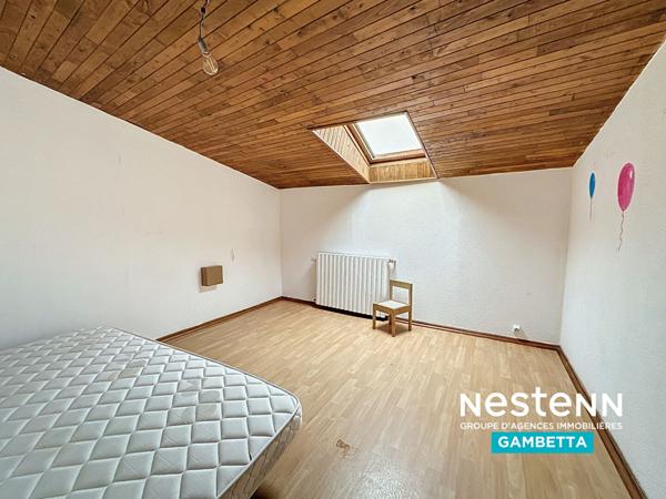 maison a renover a vendre a Saint Etienne de Tulmont 82