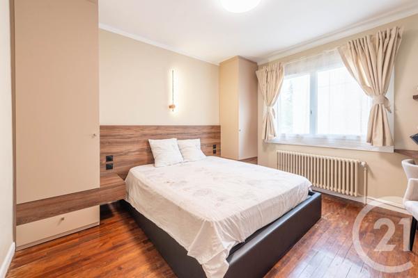 Appartement T3 à vendre  3 pièces - 102 m2 ANNECY - 74