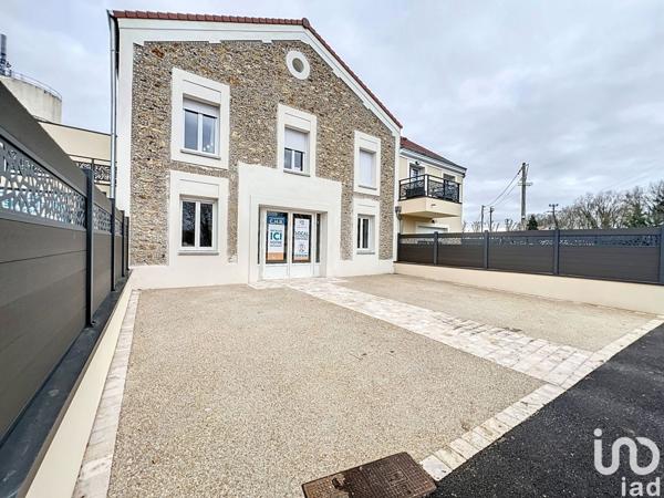 Location boutique/local commercial 107 m² Grisy-Suisnes